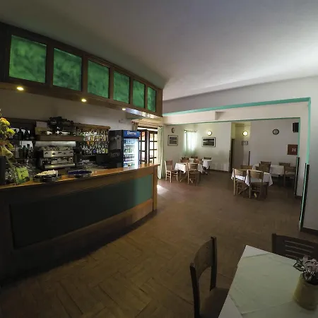 Mihovil Hotel 3*